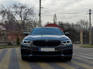 BMW 5 Series foto 2