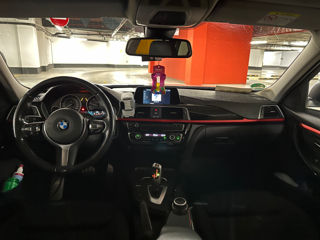 BMW 3 Series foto 8