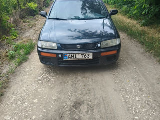 Mazda 323, 1995 г.