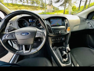 Ford Focus foto 8