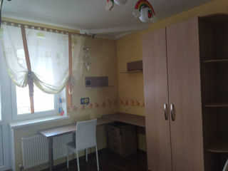 Apartament cu 2 camere, 50 m², Buiucani, Chișinău foto 6