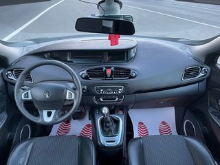 Renault Grand Scenic foto 10