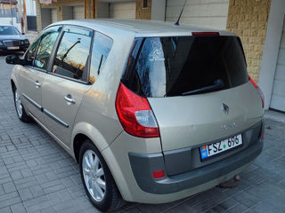 Renault Scenic foto 3