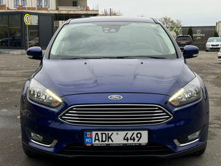 Ford Focus foto 2