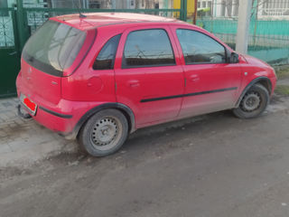 Opel Corsa foto 2