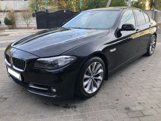 BMW 5 Series foto 5