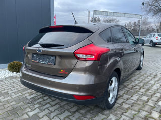 Ford Focus foto 3