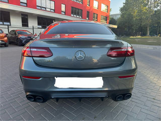 Mercedes E-Class Coupe foto 6