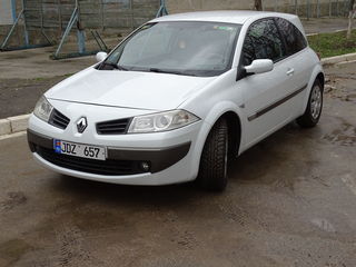 Renault Megane foto 4