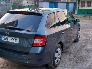 Skoda Fabia foto 3