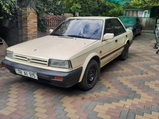 Nissan Bluebird foto 3