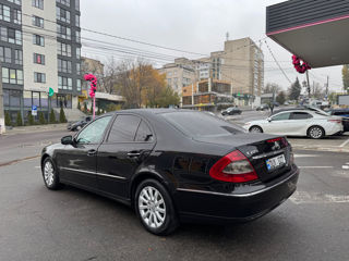 Mercedes E-Class foto 4