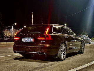 Volvo V90 foto 2