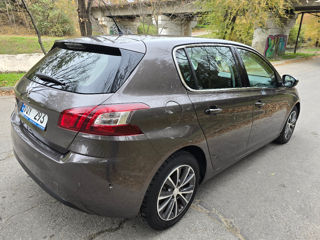 Peugeot 308 foto 6