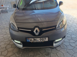 Renault Grand Scenic foto 1