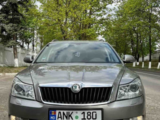 Skoda Octavia foto 3