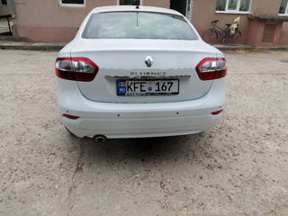 Renault Fluence foto 5