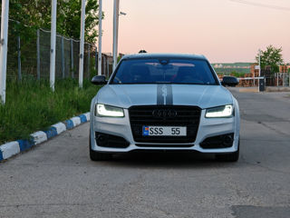 Audi S8 foto 7