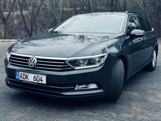 Volkswagen Passat foto 2