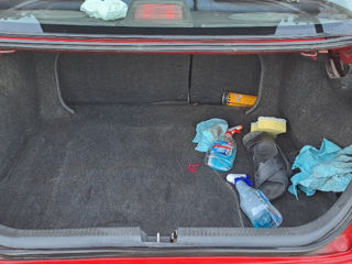 Mazda 323 foto 8