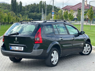 Renault Megane foto 4