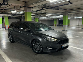 Ford Focus ST foto 2