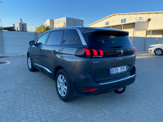 Peugeot 5008 foto 3