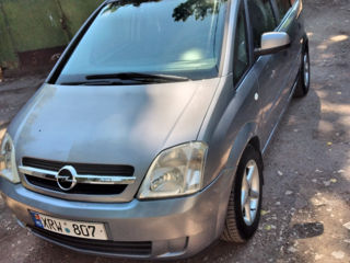 Opel Meriva foto 2