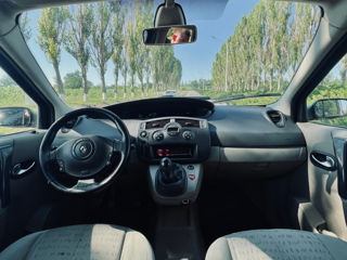 Renault Scenic foto 8