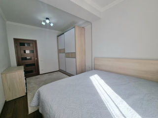 Apartament cu 2 camere, 67 m², Centru, Chișinău foto 10