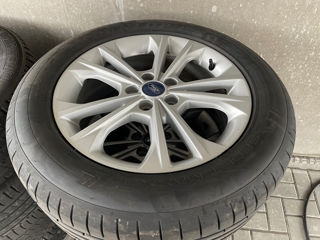 235/55 R17   Dunlop  2022