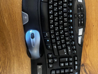 Vand tastatura + mouse