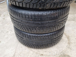 Vând 2 roți Hankook 215 55 R17