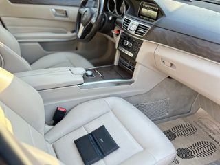 Mercedes E-Class foto 14