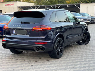 Porsche Cayenne foto 3