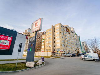 Apartament cu 3 camere, 102 m², Ciocana, Chișinău foto 4