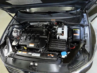 Volkswagen Passat foto 12