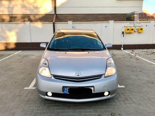 Toyota Prius foto 1