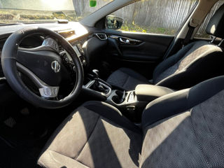 Nissan Qashqai foto 5