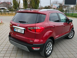 Ford EcoSport foto 4