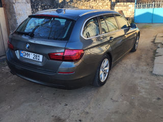 BMW 5 Series foto 5