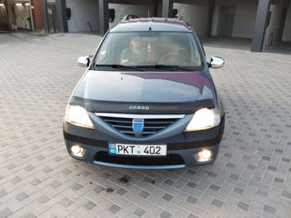 Dacia Logan foto 3