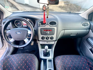 Ford Focus foto 9