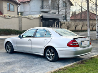 Mercedes E-Class foto 4