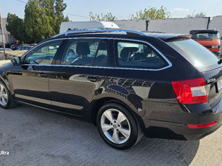 Skoda Octavia foto 4