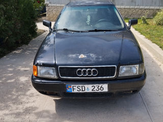 Audi 80