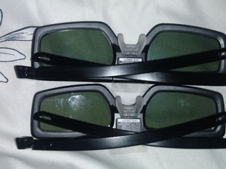 Vînd 2 perechi de ochelari activ 3D Sony TDG-BT400A foto 4