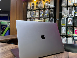 MacBook Pro 16 / i9 / Fara defecte !