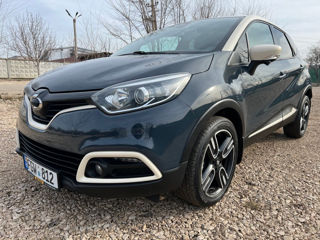 Renault Captur foto 2