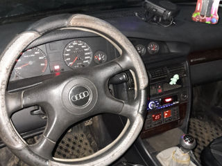 Audi 100 foto 6